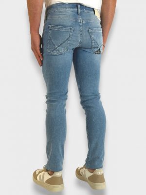 image00013-Photoroom